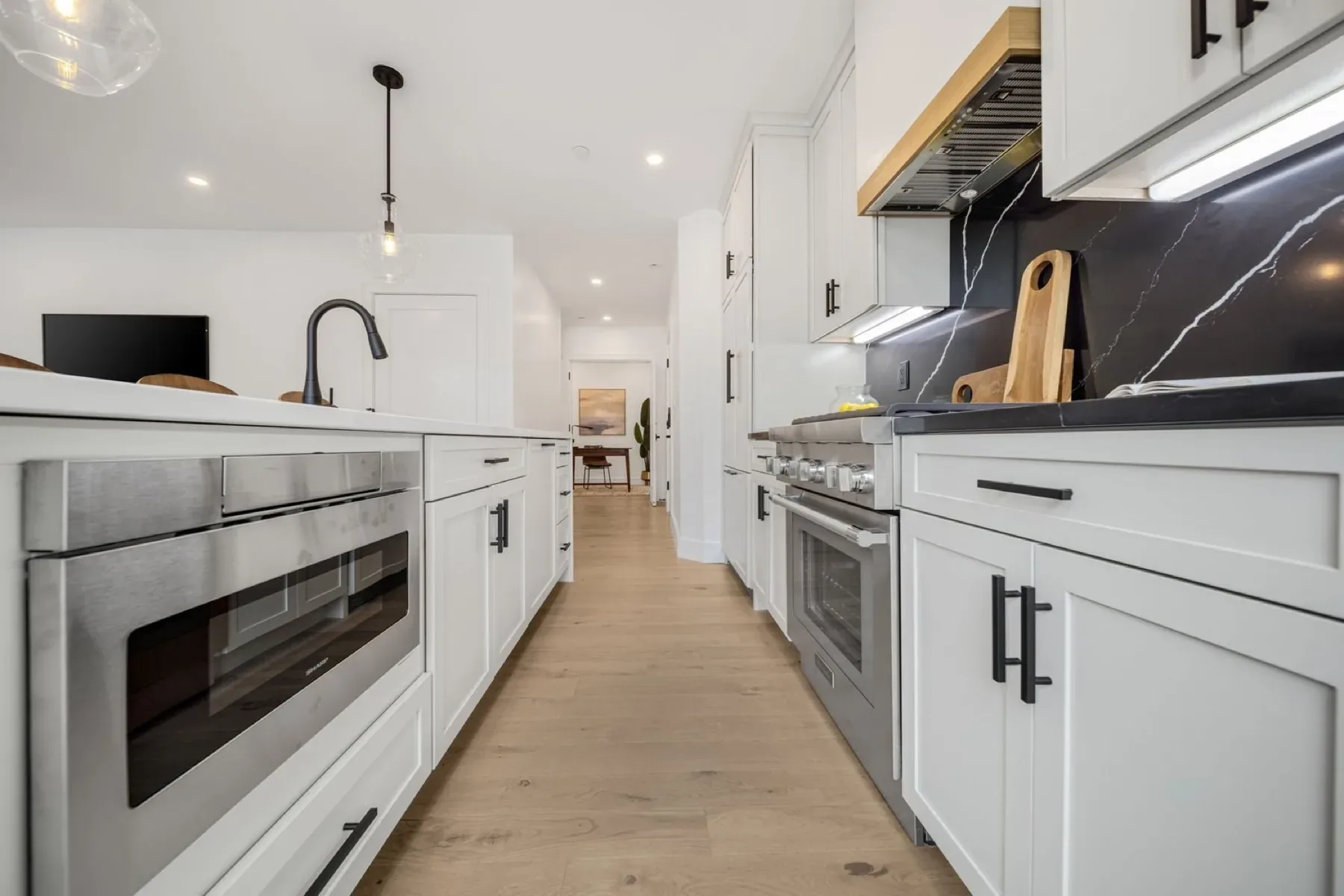 Finished residence at The Residences at 57 Saratoga, view 9