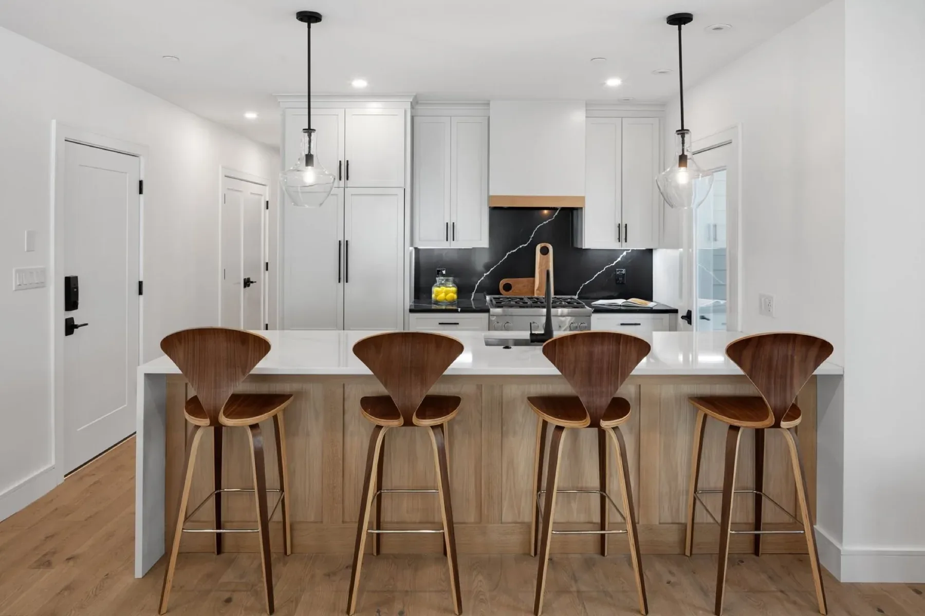 Finished residence at The Residences at 57 Saratoga, view 10